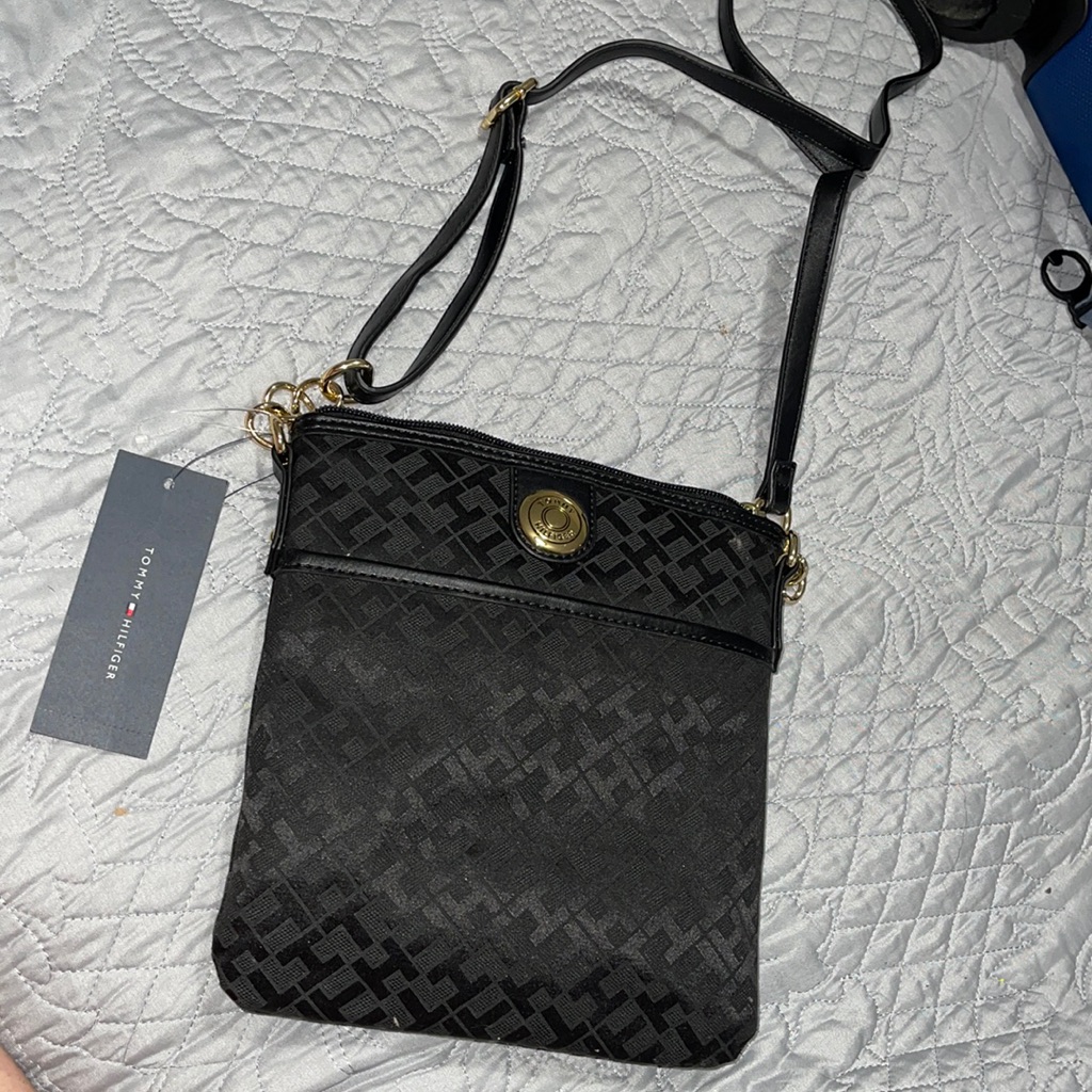 Brand New Tommy Hilfiger Bag
